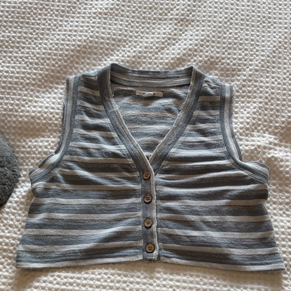 O’Neill Vest Button Top